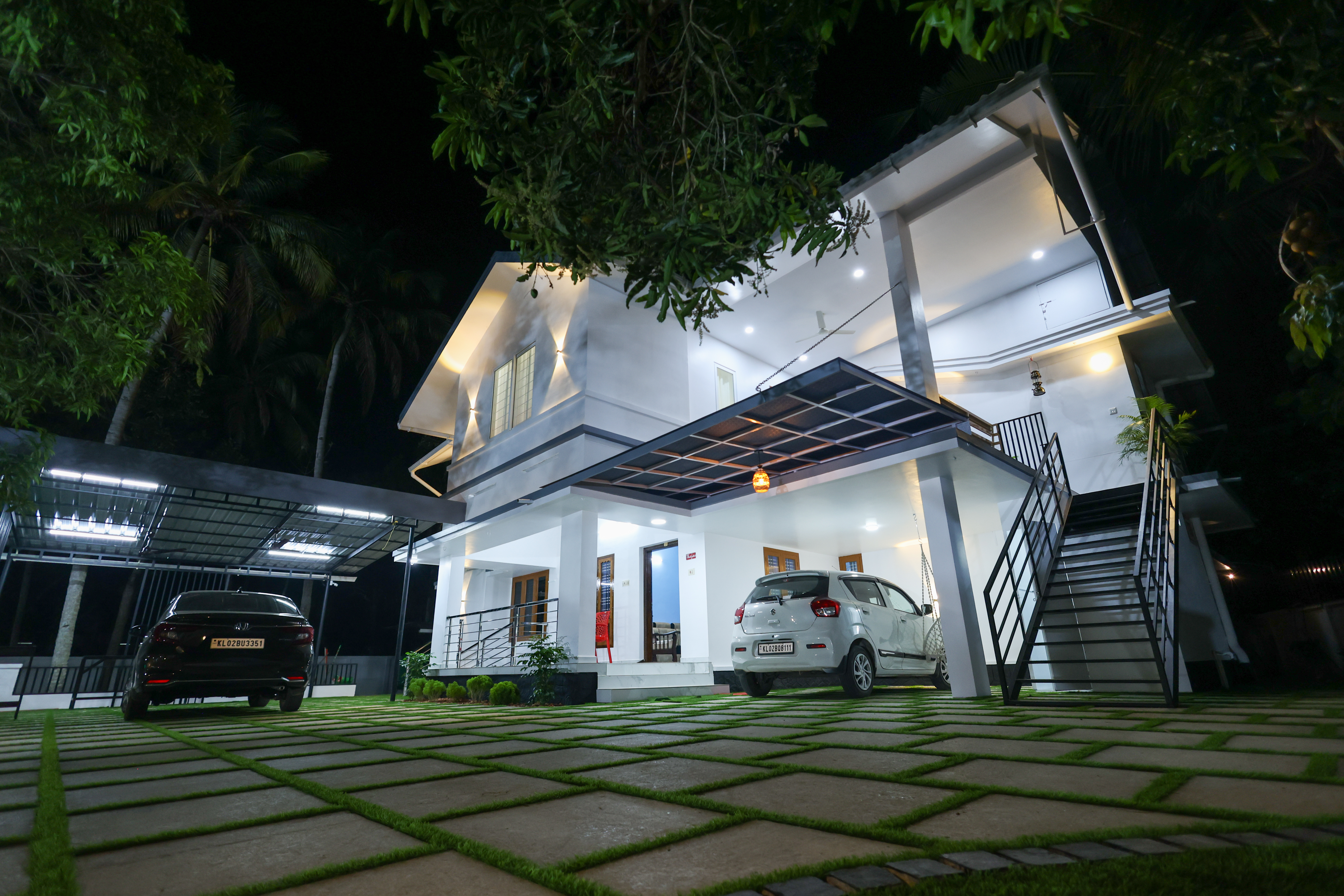 Bright Nest Munroe cozy interior with traditional Kerala design touches