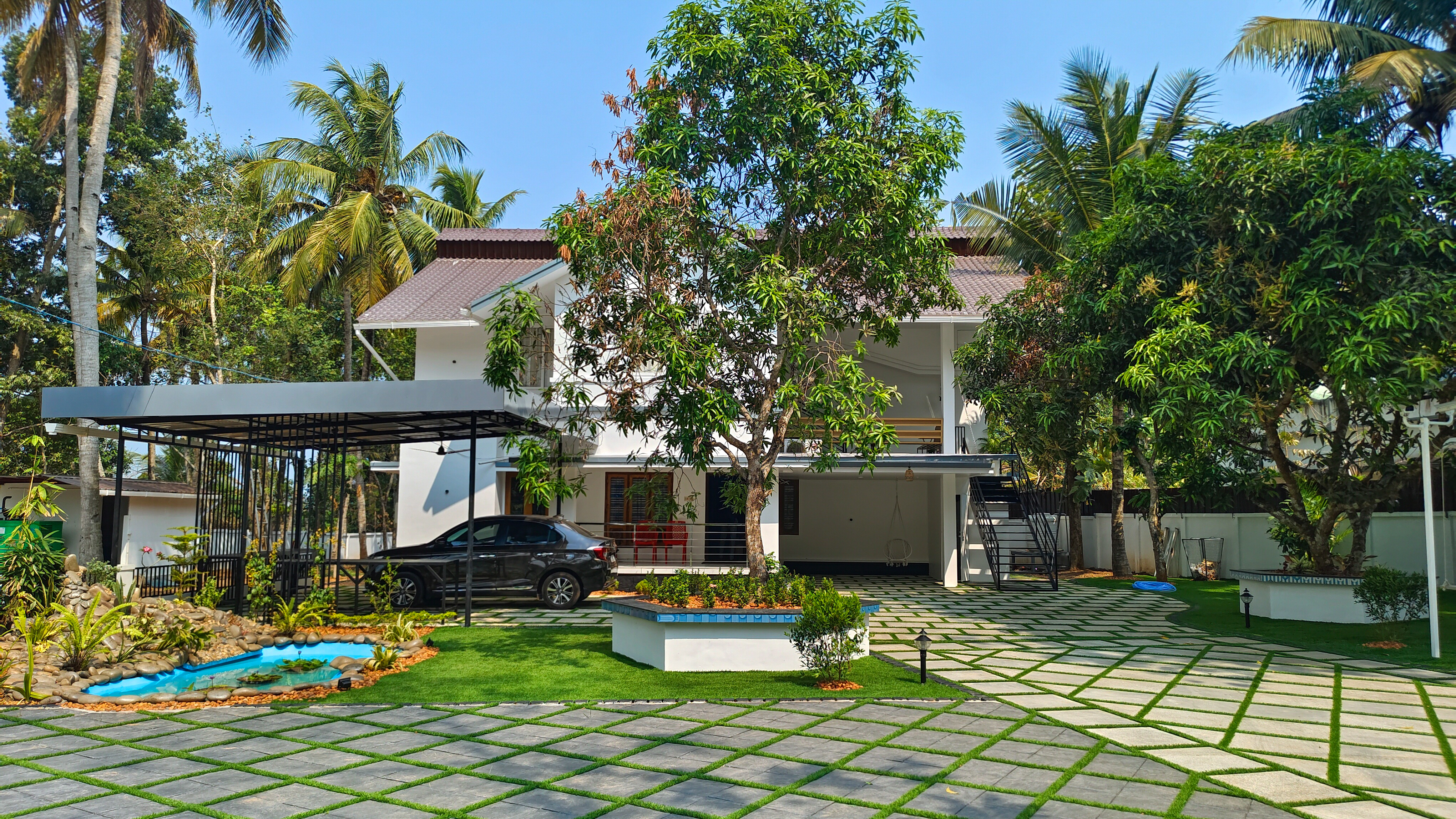 Bright Nest Munroe stunning property view showcasing homestay charm